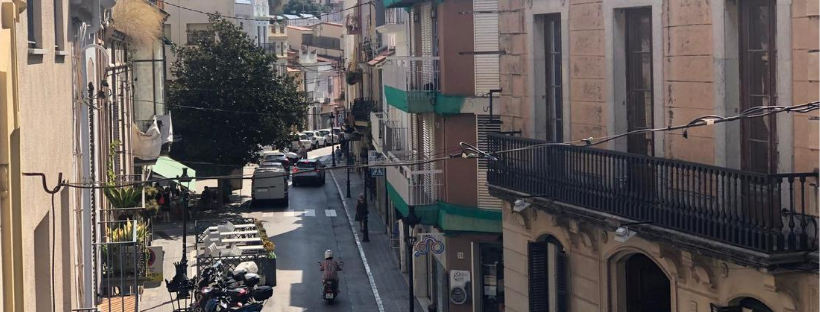 carrer ample portada carrer ample portada